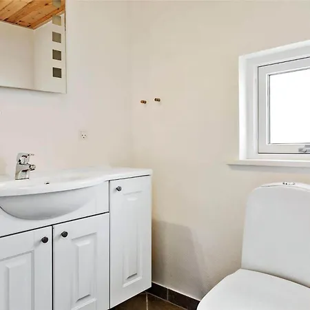 1505-aakirkeby-sluseparken-8-a