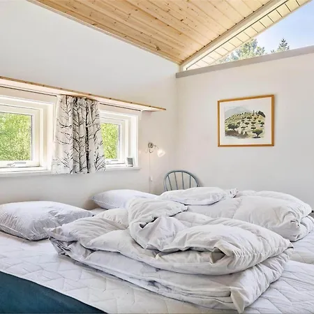 1505-aakirkeby-sluseparken-8-a Vester Somarken