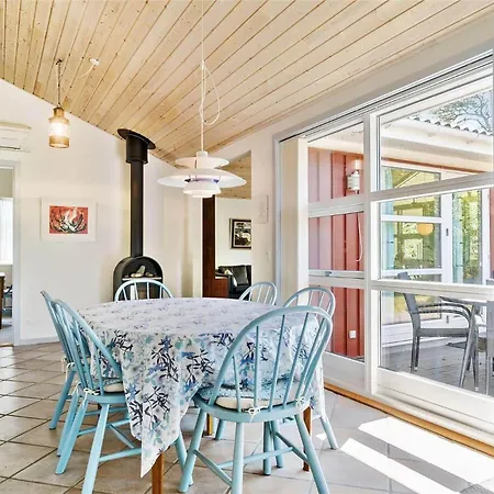 Feriehus 1505-aakirkeby-sluseparken-8-a *