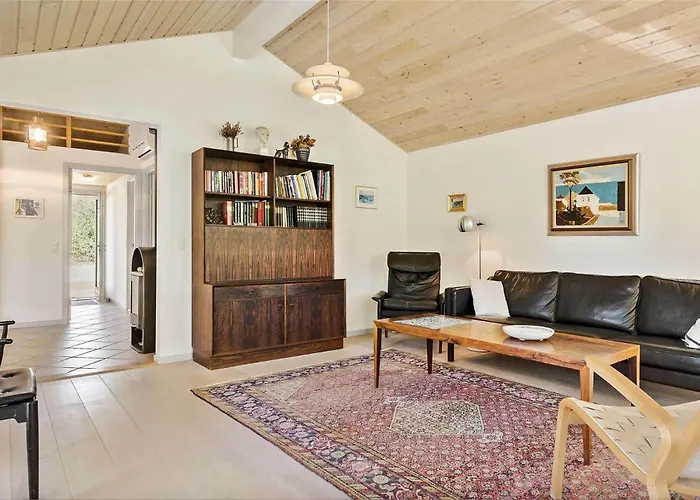 1505-aakirkeby-sluseparken-8-a بيت للعطل Vester Somarken